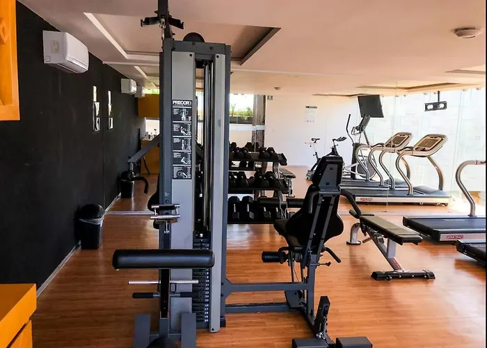 The Shore Chic Ocean View & Gym Appartement *