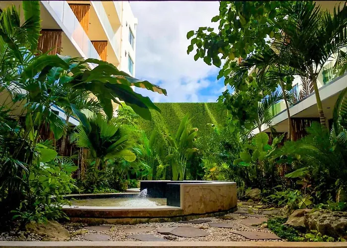 The Shore Chic Ocean View & Gym Appartement
